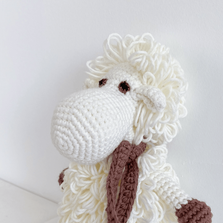 Darla the Sheep - white mini